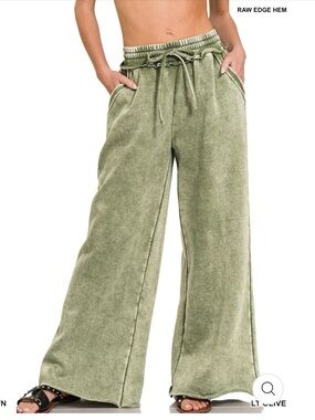 NWT ZENANA ACID WASHED LT OLIVE  PALAZZO LONG SWEAT PANT Sz Medium